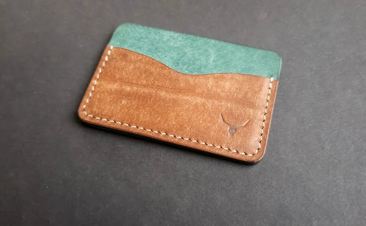 Premium Textured Bifold W004